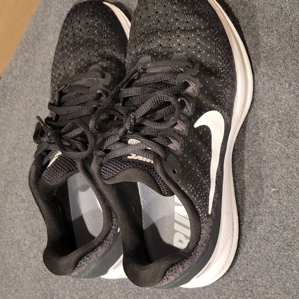 Womens Nike Zoom Vomero 13